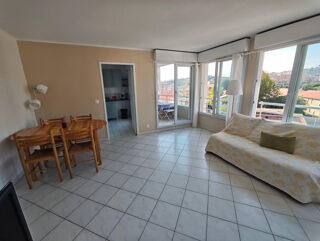 Location Appartement Spacieux T2 lumineux, refait à neuf et meublé Nice