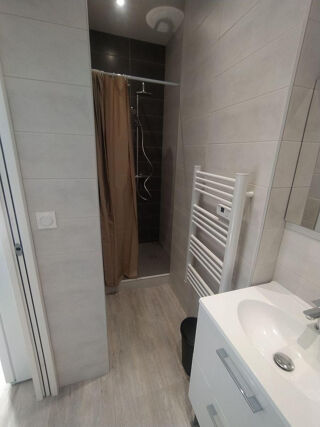 Location Appartement Charmant meublé récemment réhabilité Saint-Étienne