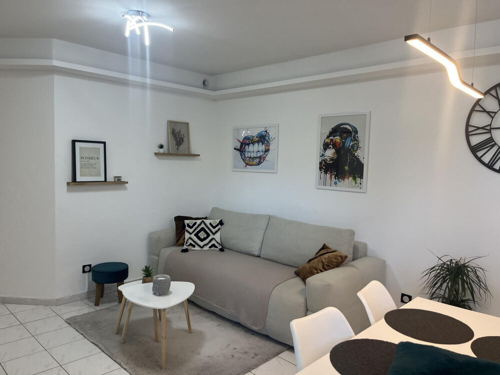 Location Appartement F2 meublé design Cannes