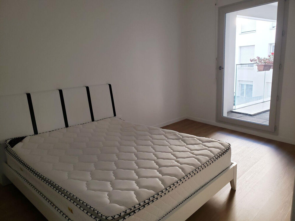 Location Appartement Appt T3 Balcon, Parking, Asnières sur Seine 1 650€ Asnières-sur-seine