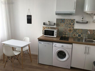 Location Appartement T2 meublé - Rue Ste Cecile/Timone 13005 MRS Marseille 5