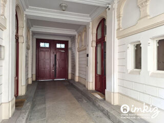 Vente Appartement Paris 18  3 pièces charme, balcon, calme sur cour Paris 18