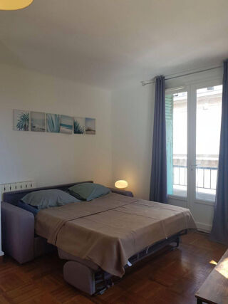  Appartement à louer 2 pièces 60 m²