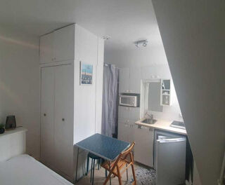 Location Appartement Studette meublée Trocadéro, Tour Eiffel et métro Paris 16