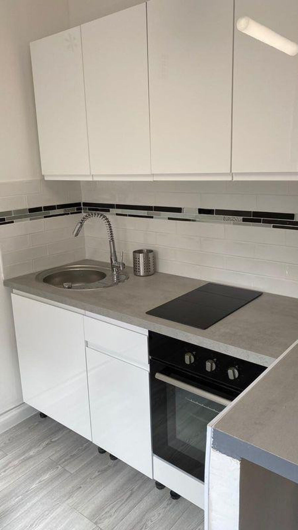 Location Appartement Beau studio meublé 26m² Charenton-le-Pont Charenton-le-pont