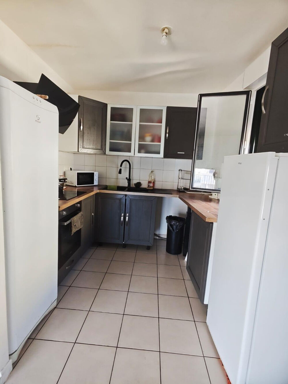 Location Appartement Chambre 9 m² en colocation – Saint-Denis – 650 €CC Saint-denis