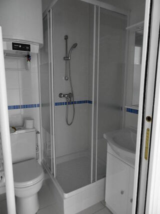 Location Appartement 2 pièces à louer à Paris 15 Convention Paris 15