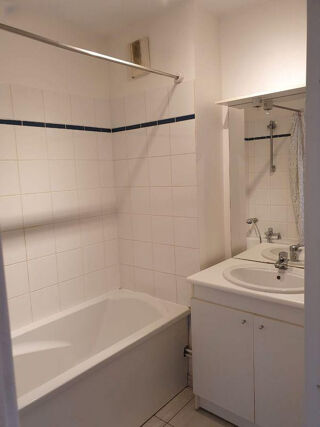  Appartement à louer 2 pièces 47 m²