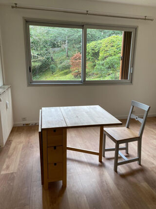  Appartement à louer 1 pièce 36 m²