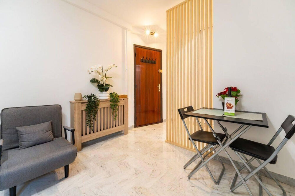 Location Appartement Beau studio tout équipé 23m² Nice