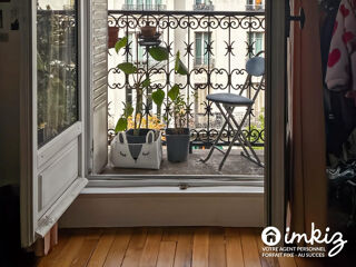 Vente Appartement Paris 18  3 pièces charme, balcon, calme sur cour Paris 18