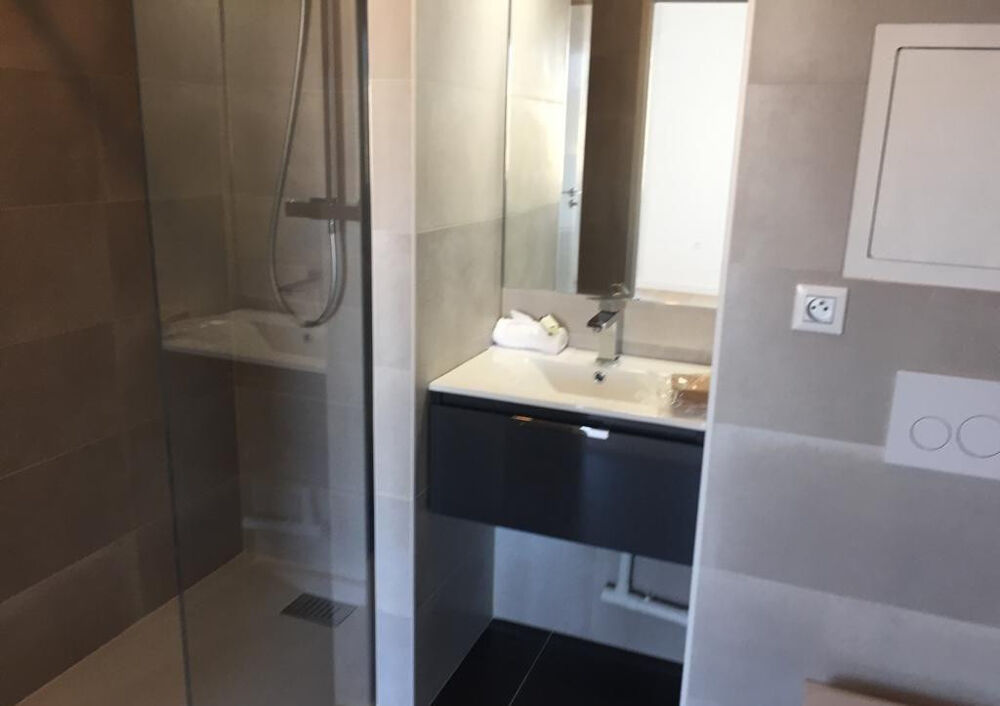 Location Appartement Studio à louer à Issy les Moulineaux Versailles
