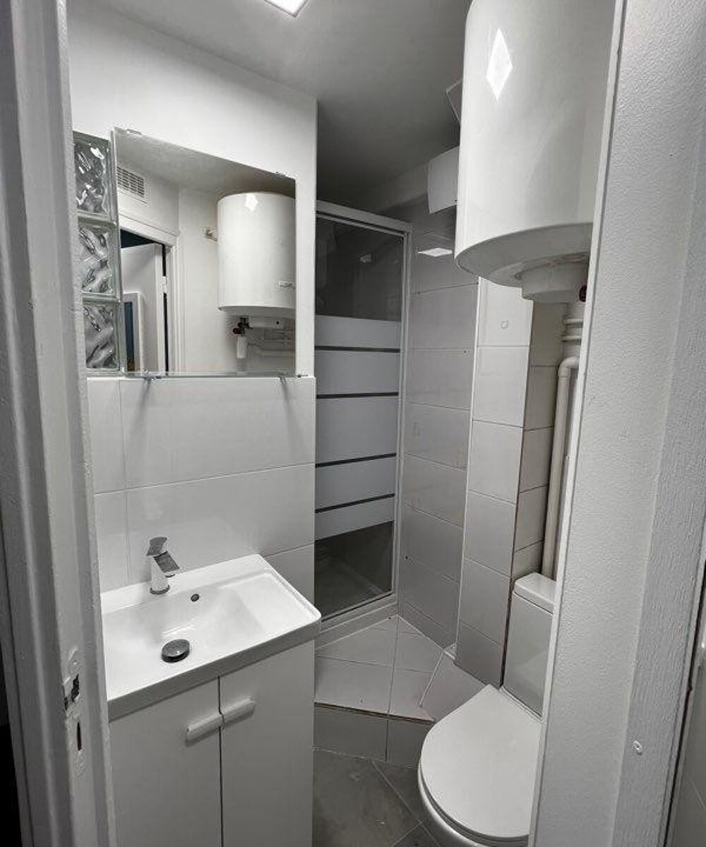 Location Appartement Studio Paris 18è Paris 18