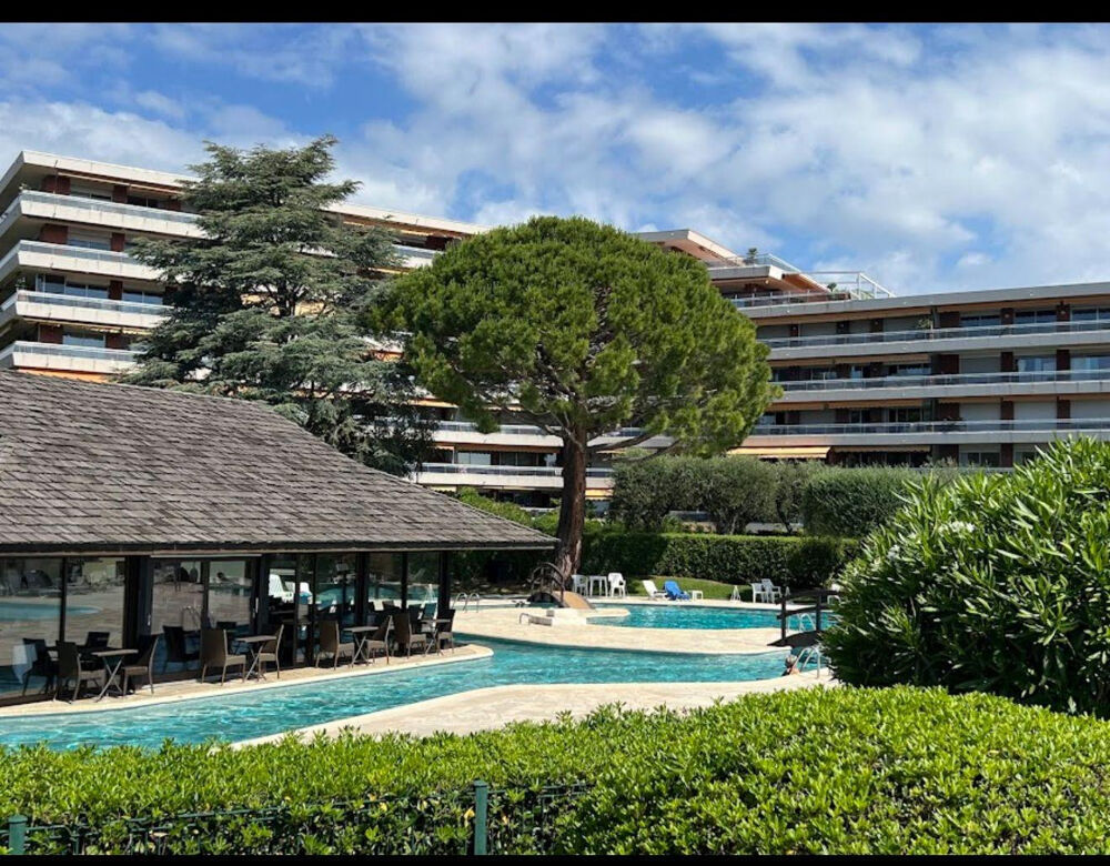 Location Appartement Magnifique 3 p avec vue mer Nice