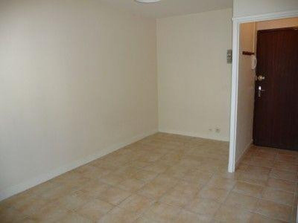 Location Appartement Loue studio Tours proche Bretonneau Tours