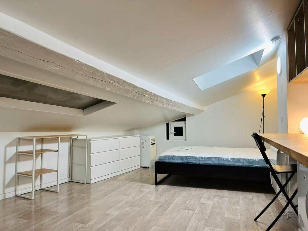 Location Appartement Beau studio meublé de 30m² centre ville Bordeaux