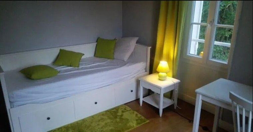   Chambre dans maison avec jardin centre Guyancourt 