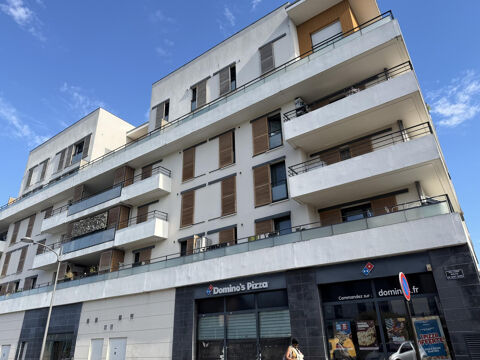   Appartement 2016 avec 2 parkings Proche Paris Appartement - 4 pièce(s) - 74 m²