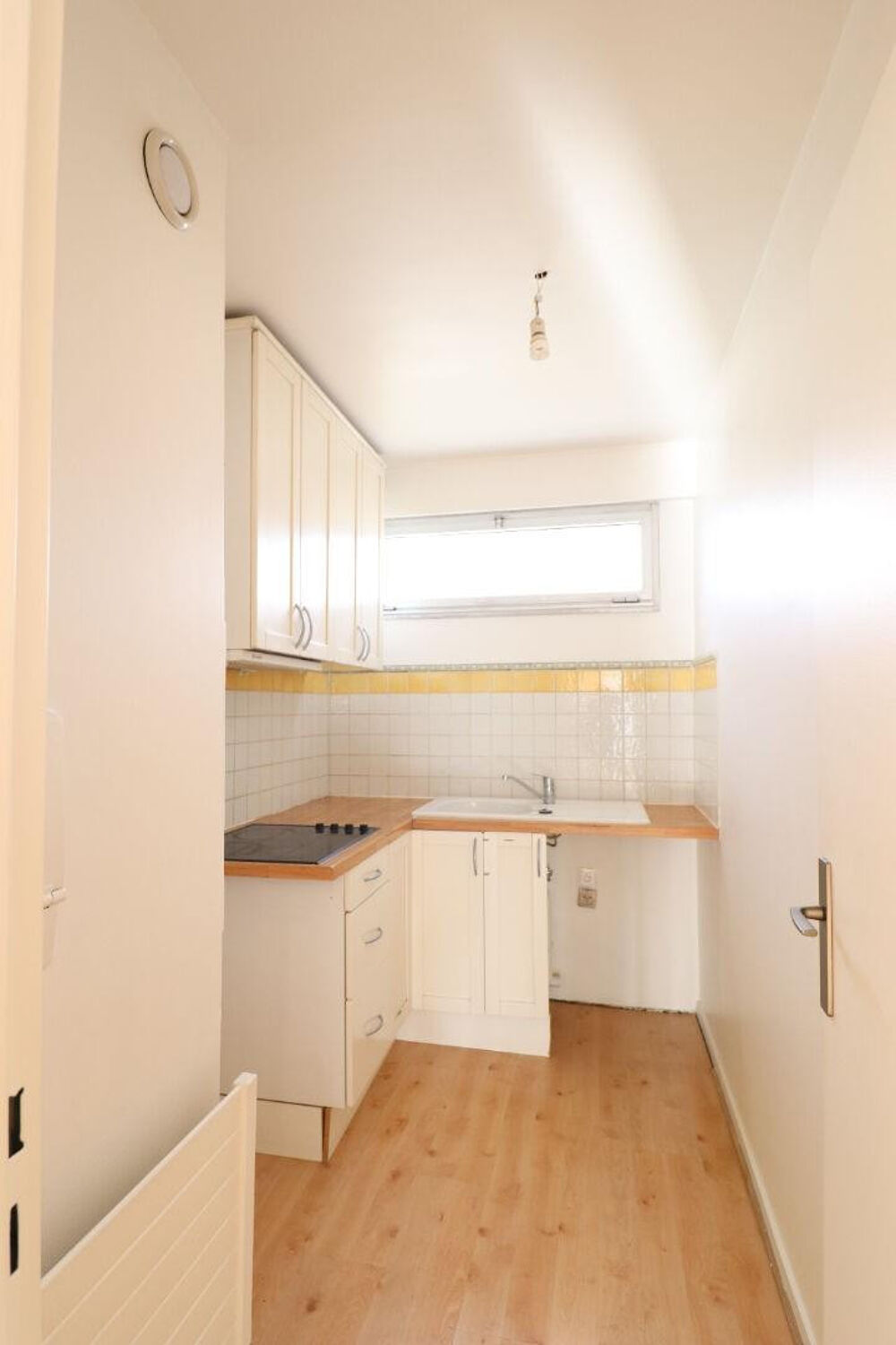 Location Appartement Appartement T2 à louer à Courbevoie Courbevoie