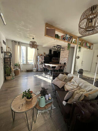  Appartement à louer 2 pièces 40 m²
