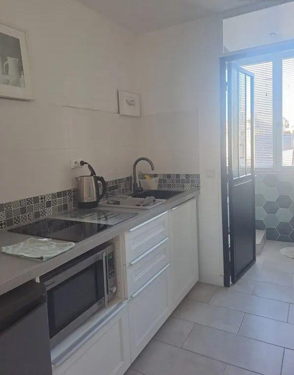 Location Appartement Très agréable F1 meublé 23m² tout confort au calme Paris 14