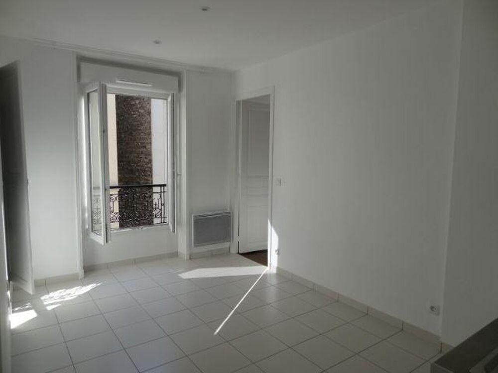 Location Appartement 2 pièces à louer à Paris 15 Convention Paris 15
