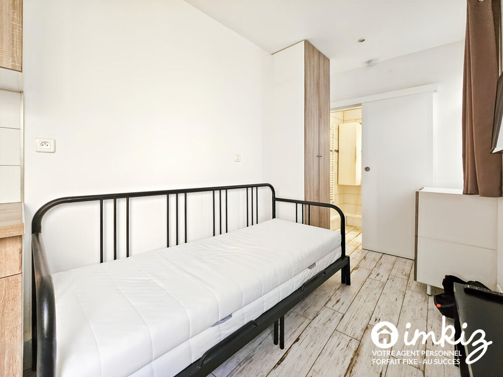 Vente Appartement Studio rénové rue piétonne au calme Paris 14