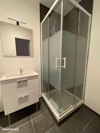  Appartement à louer 2 pièces 51 m²