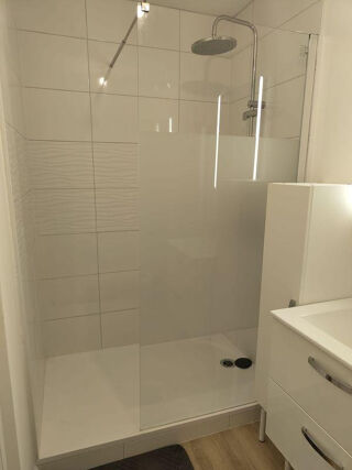 Location Appartement Charmant T1 avec coin nuit séparé Nantes