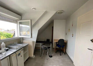Location Appartement Studio meublé 12m² quartier rue de Nantes Rennes
