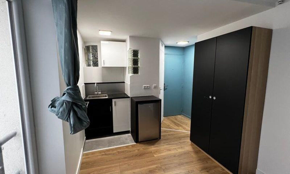 Location Appartement Studio Paris 18è Paris 18
