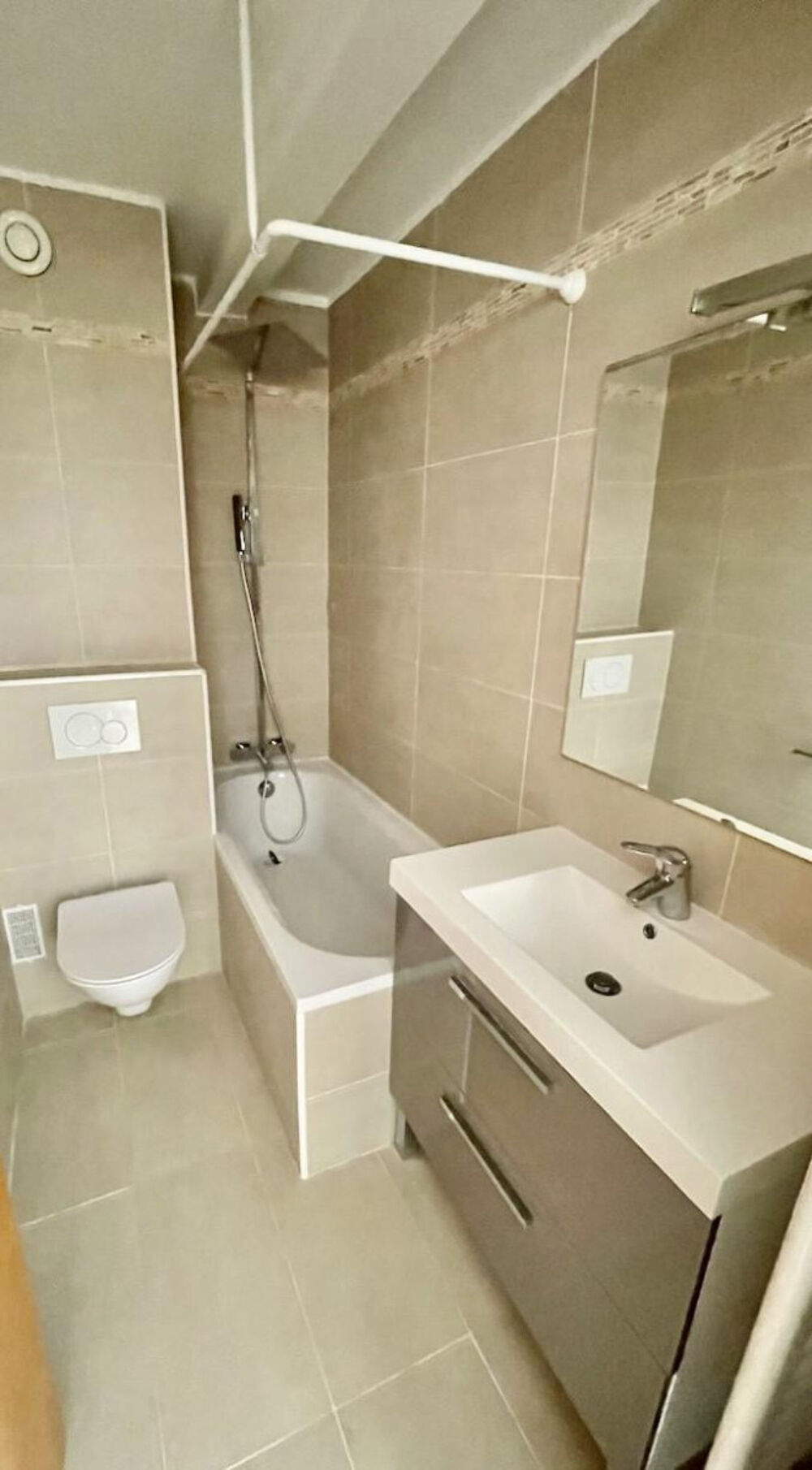 Location Appartement Location T1 bis Paris 6