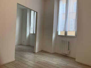 Location Appartement Beau T2 à Marseille 5ème Marseille 5