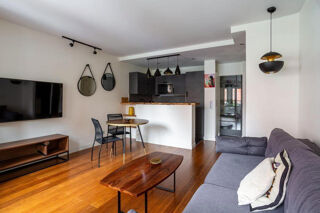 Location Appartement Beau 2P meublé 34m² avec balcon Paris 18