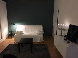 Location Appartement Superbe studio meublé de janvier à juin à Bordeaux Bordeaux