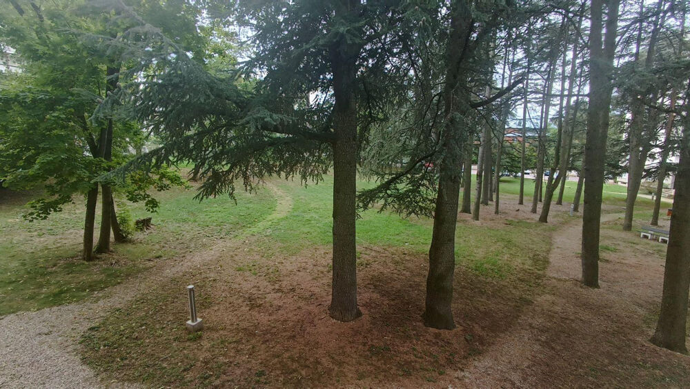 Location Appartement T3 lumineux dans résidence calme et sécurisée Saint-genis-laval