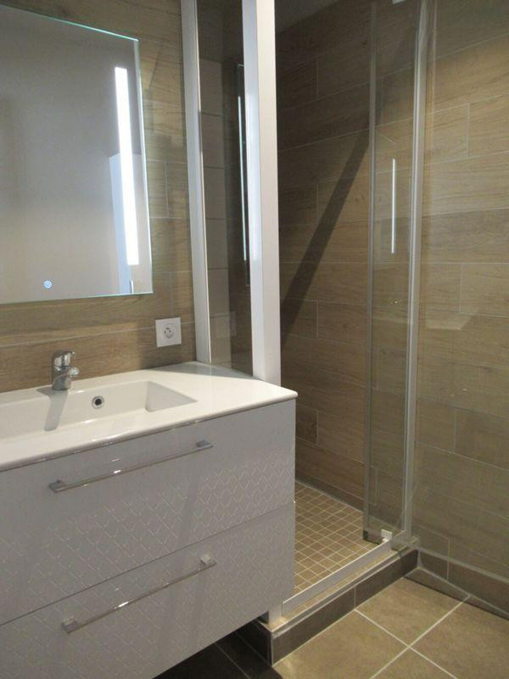 Location Appartement Location appartement 2 pièces Paris 15ème Lourmel Paris 15