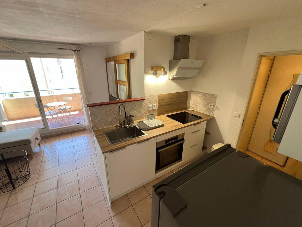 Location Appartement Beau T2 meublé 34m² avec terrasse Aix-en-provence