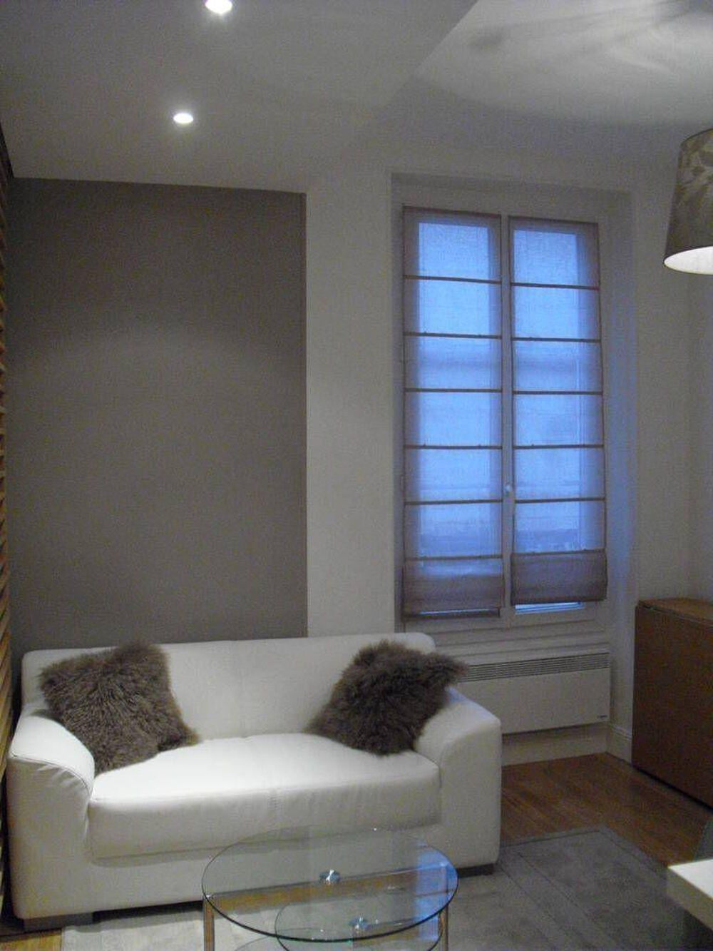 Location Appartement 3P 35M2 COMME UNE MAISON Levallois-perret
