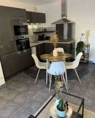 Location Appartement Beau T2 meublé 35m² avec loggia Marseille 3