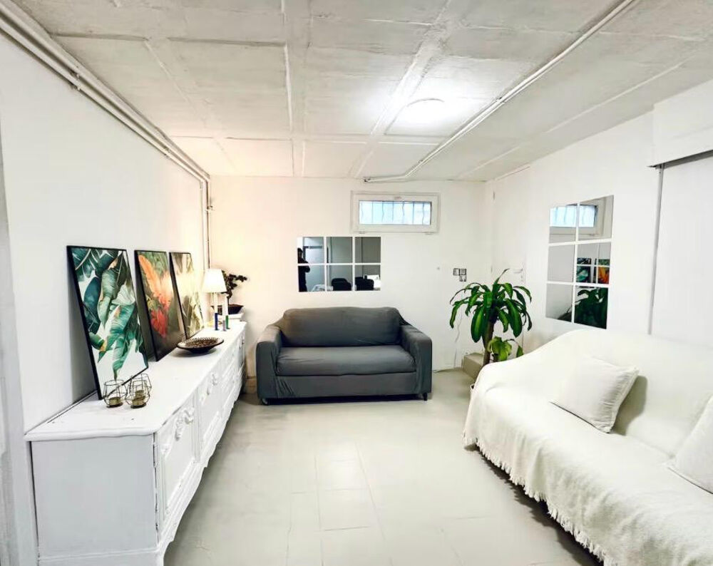 Location Appartement Bel Appartement dans le 15e Arrondissement. Paris 15