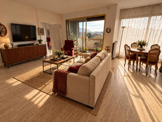Vente Appartement T3 + vue dégagée  8ième-9ième, balcon + parking Marseille 9