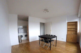 Location Appartement Superbe 2 pièces 36 m² Vue sue Seine Bibliothèque Paris 13
