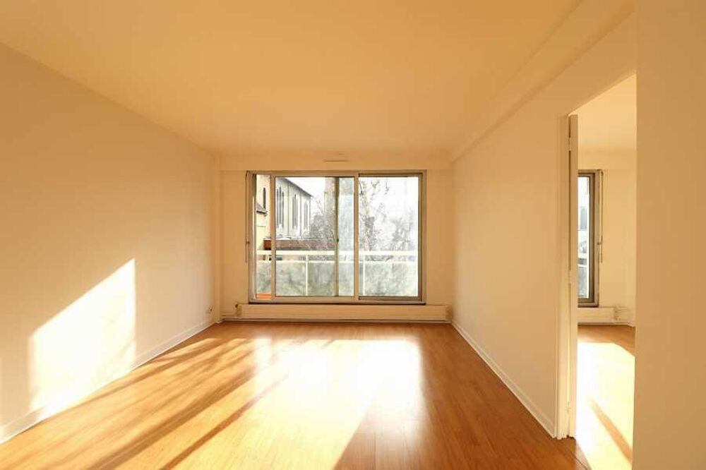 Location Appartement Appartement T2 à louer à Courbevoie Courbevoie