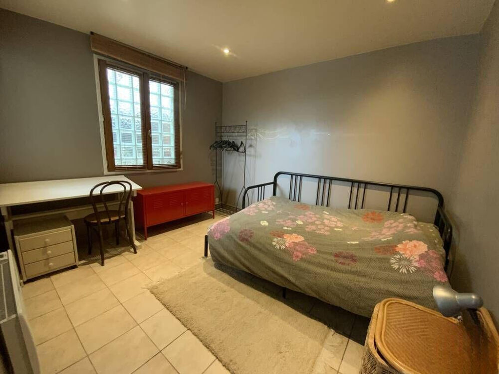   Location meublée chambre 11 m² Clamart (92140) Clamart