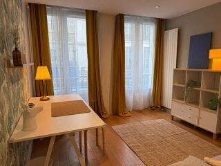  Appartement à louer 4 pièces 112 m²