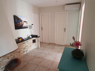 Location Appartement Spacieux Appartement en RDJ à la Pointe Croisette Cannes