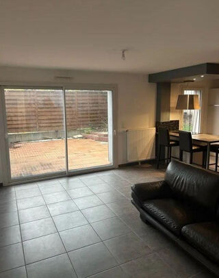Location Appartement Beau T3 72m² avec 75m² de terrasse Villeurbanne