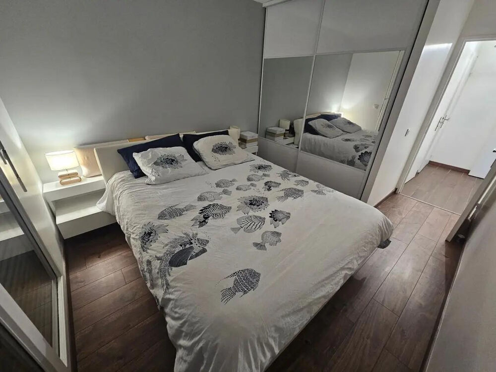 Location Appartement Appartement haut de gamme, emplacement stratégique Courbevoie