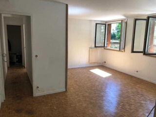 Location Appartement Appartement 2 pièces entièrement rénové Asnières-sur-seine